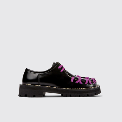 Image of Side view of Eki Black leather shoes